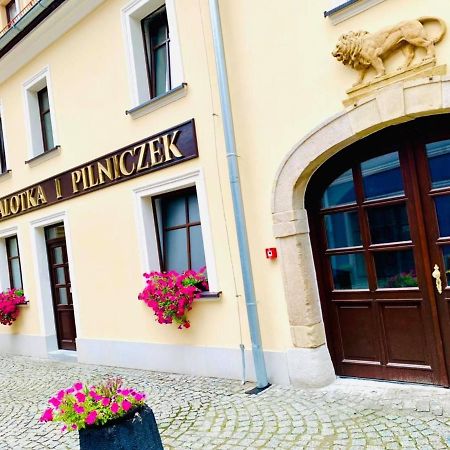 Apartament W Samym Sercu Miasta Z Darmowym Parkingiem Pod Zlotym Lwem -Hotel VI Kłodzko Εξωτερικό φωτογραφία